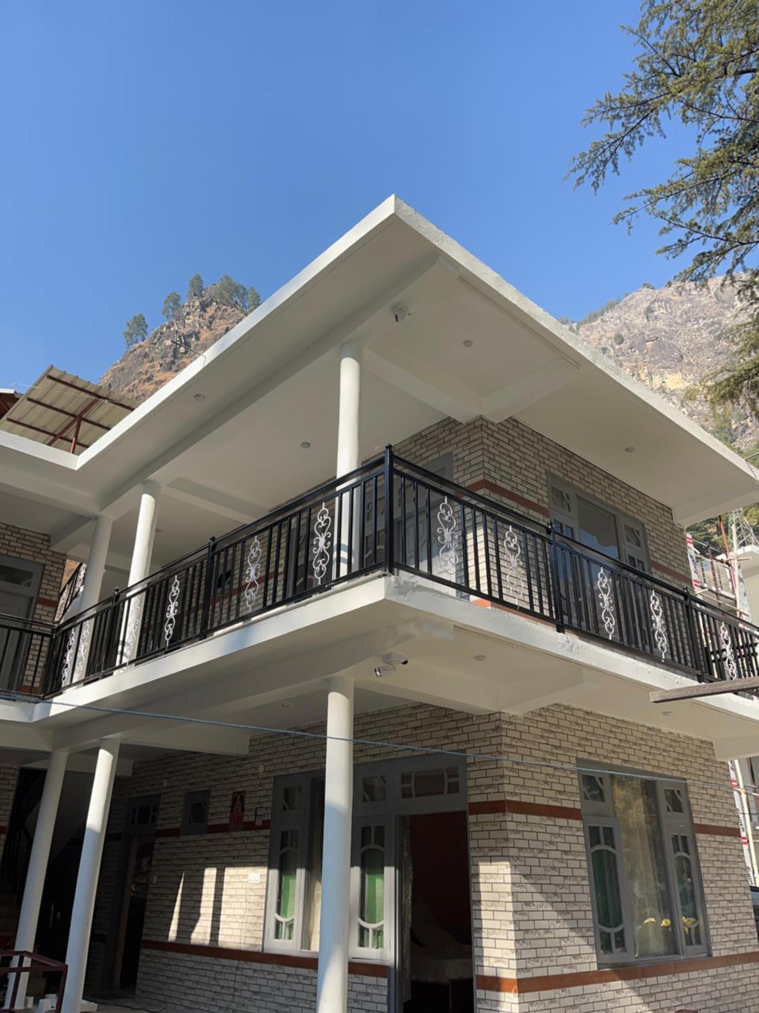 Hom House Of Mannmauji Riverside Kasol Exterior photo