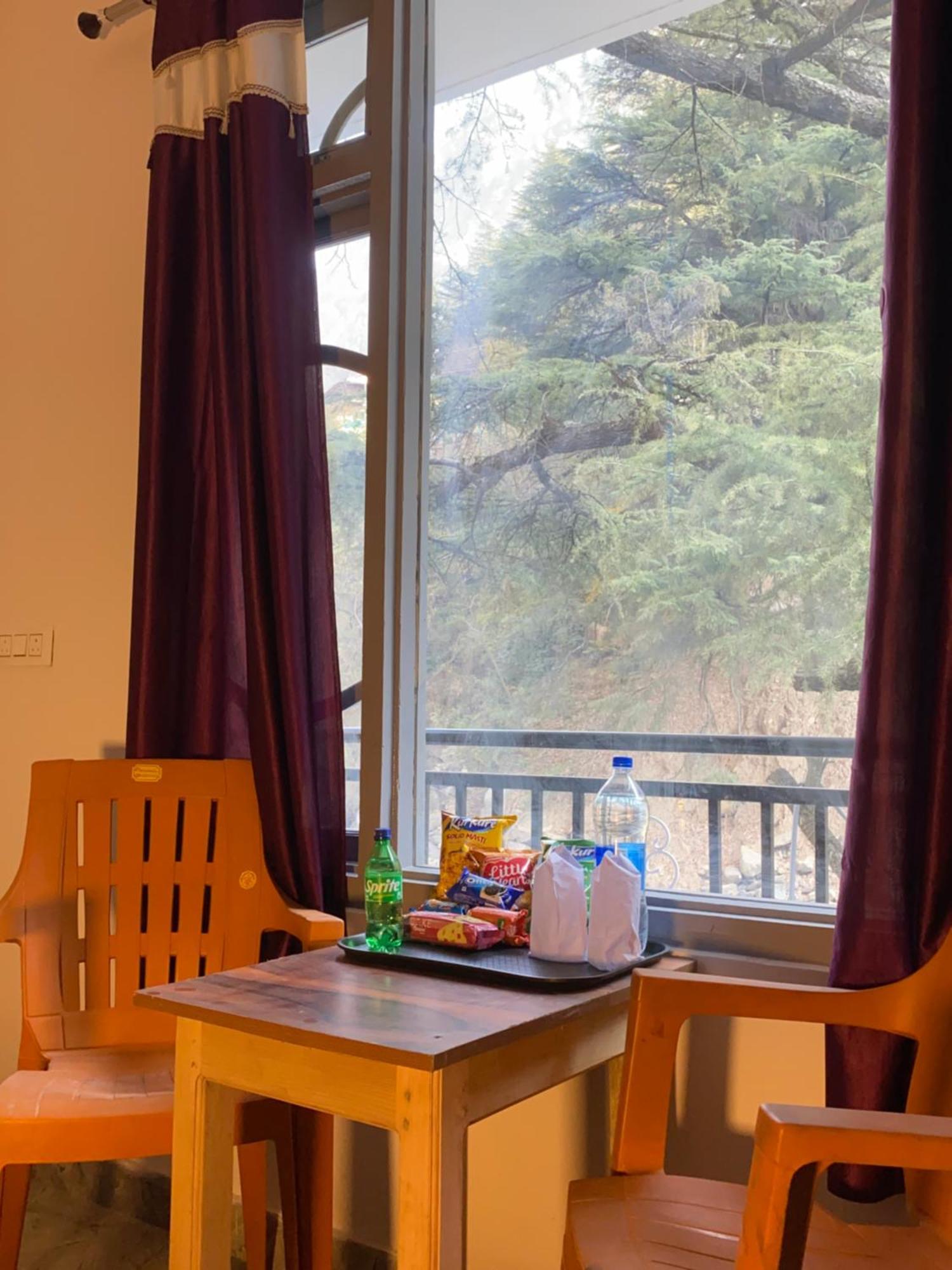Hom House Of Mannmauji Riverside Kasol Exterior photo